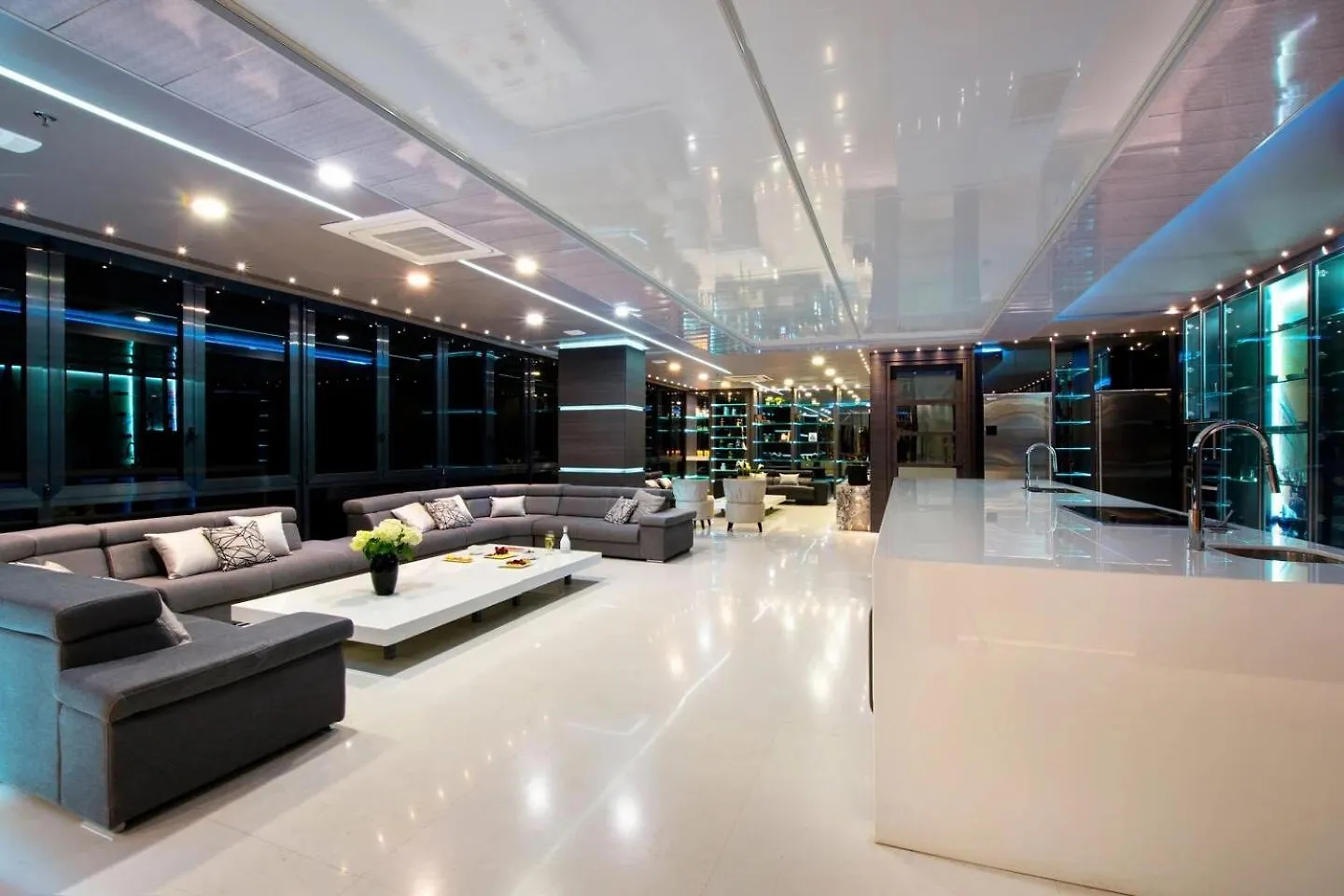 Europa Suites Medellin Colombia