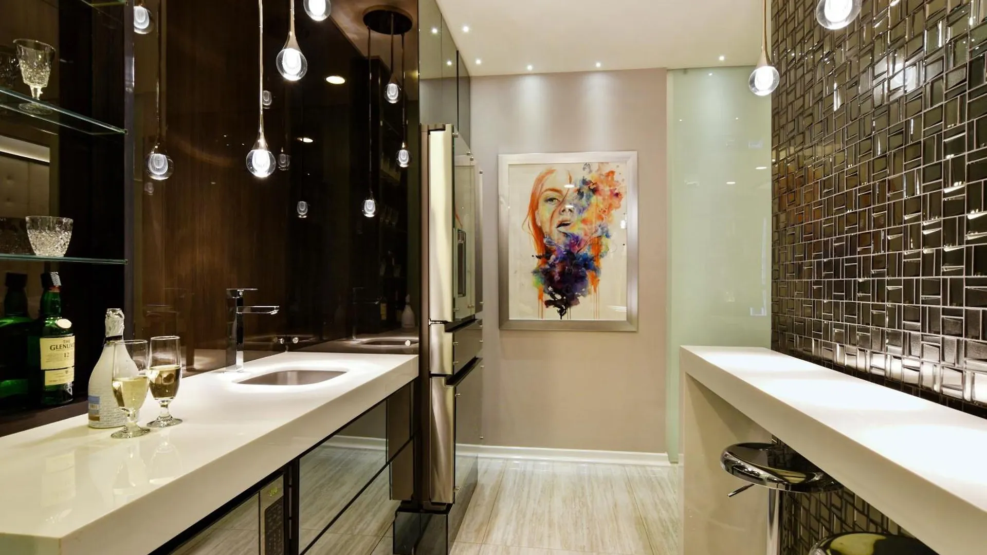 Europa Suites Medellín Appartement