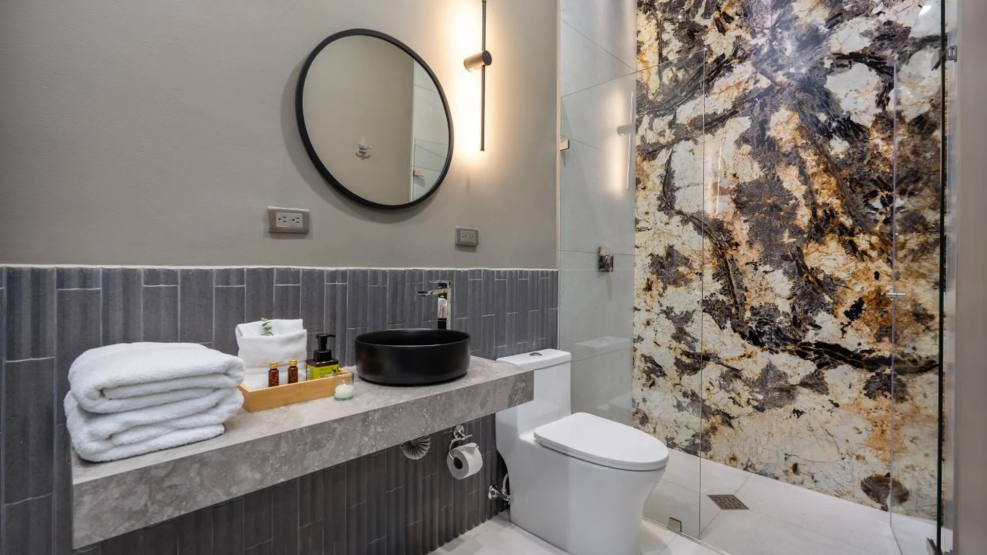 Europa Suites Medellín Appartement