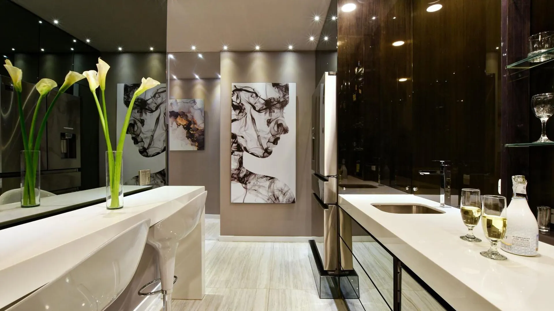 Europa Suites Medellín 0*,